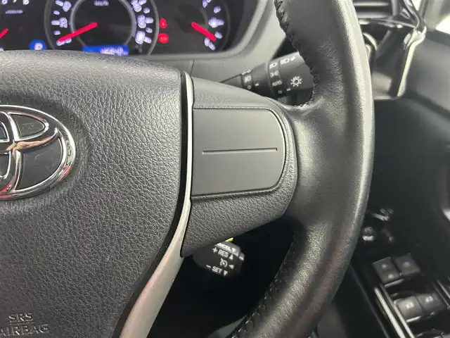 トヨタ ヴォクシー ZS 煌 千葉県 2018(平30)年 4.7万km ホワイトパールクリスタルシャイン 禁煙車/トヨタセーフティセンス/・レーンディパーチャーアラート/・クリアランスソナー/・クルーズコントロール/両側パワースライドドア/純正10インチメモリナビ/・型番：NSZN-Z66T/・CD/DVD/Bluetooth/フルセグTV/・バックカメラ/・ビルトインETC2.0/12.1インチフリップダウンモニター/革巻きステアリング/・ステアリングスイッチ/MT付きAT/左右独立エアコン/純正フロアマット/純正16インチAW/オートライト/・オートマチックハイビーム/・LEDヘッドライト/・LEDフォグランプ