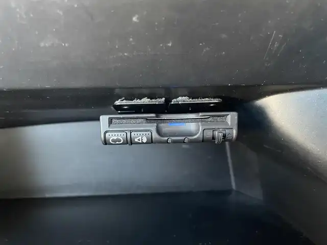 ホンダ Ｎ ＢＯＸ カスタム G Lパッケージ 福岡県 2012(平24)年 10.7万km プレミアムダイナミックブルーパール (株)IDOMが運営する【じしゃロン八幡西店】の自社ローン対象車両になります。こちらは現金ご利用時の価格です。自社ローンご希望の方は別途その旨お申付け下さい。/・ナビ（VXM-128VS）/・バックカメラ/・片側パワースライド/・ETC/・プッシュスタート/・純正フロアマット