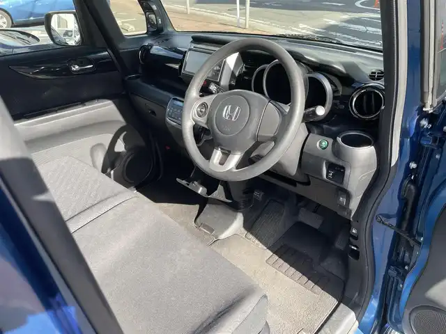 ホンダ Ｎ ＢＯＸ カスタム G Lパッケージ 福岡県 2012(平24)年 10.7万km プレミアムダイナミックブルーパール (株)IDOMが運営する【じしゃロン八幡西店】の自社ローン対象車両になります。こちらは現金ご利用時の価格です。自社ローンご希望の方は別途その旨お申付け下さい。/・ナビ（VXM-128VS）/・バックカメラ/・片側パワースライド/・ETC/・プッシュスタート/・純正フロアマット