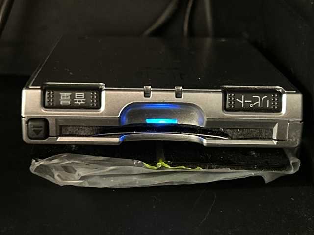 ホンダ Ｎ ＢＯＸ G L SSパッケージ 熊本県 2015(平27)年 6.2万km クッキークリーム 社外ＳＤナビ（ＣＤ/ＤＶＤ/フルセグ/ラジオ）/バックカメラ/ＥＴＣ/両側パワースライドドア/衝突軽減システム/横滑り防止装置/ステアリングスイッチ/プッシュスタート/スマートキー×２/ドアバイザー/純正フロアマット/リアサンシェード