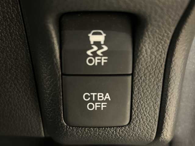 ホンダ Ｎ ＢＯＸ G L SSパッケージ 熊本県 2015(平27)年 6.2万km クッキークリーム 社外ＳＤナビ（ＣＤ/ＤＶＤ/フルセグ/ラジオ）/バックカメラ/ＥＴＣ/両側パワースライドドア/衝突軽減システム/横滑り防止装置/ステアリングスイッチ/プッシュスタート/スマートキー×２/ドアバイザー/純正フロアマット/リアサンシェード