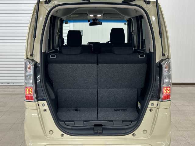 ホンダ Ｎ ＢＯＸ G L SSパッケージ 熊本県 2015(平27)年 6.2万km クッキークリーム 社外ＳＤナビ（ＣＤ/ＤＶＤ/フルセグ/ラジオ）/バックカメラ/ＥＴＣ/両側パワースライドドア/衝突軽減システム/横滑り防止装置/ステアリングスイッチ/プッシュスタート/スマートキー×２/ドアバイザー/純正フロアマット/リアサンシェード