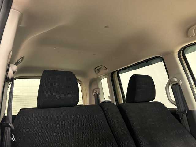 ホンダ Ｎ ＢＯＸ G L SSパッケージ 熊本県 2015(平27)年 6.2万km クッキークリーム 社外ＳＤナビ（ＣＤ/ＤＶＤ/フルセグ/ラジオ）/バックカメラ/ＥＴＣ/両側パワースライドドア/衝突軽減システム/横滑り防止装置/ステアリングスイッチ/プッシュスタート/スマートキー×２/ドアバイザー/純正フロアマット/リアサンシェード