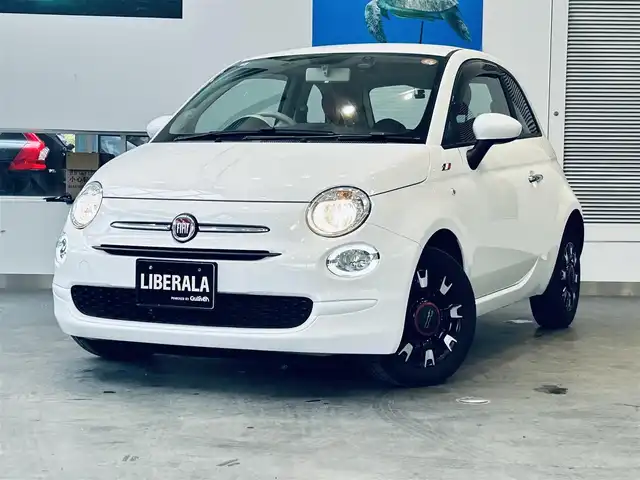 フィアット ５００ 1．2 カルト 大阪府 2022(令4)年 2.7万km ボサノバホワイト ワンオーナー/レザー調シートカバー/純正ディスプレイオーディオ/applecarplay/クルーズコントロール/純正14インチAW/ETC/ドラレコ/純正フロアマット/リモコンキー