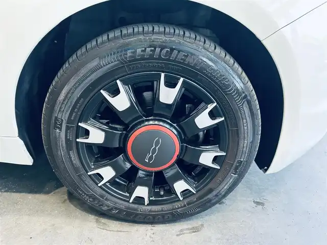 フィアット ５００ 1．2 カルト 大阪府 2022(令4)年 2.7万km ボサノバホワイト ワンオーナー/レザー調シートカバー/純正ディスプレイオーディオ/applecarplay/クルーズコントロール/純正14インチAW/ETC/ドラレコ/純正フロアマット/リモコンキー