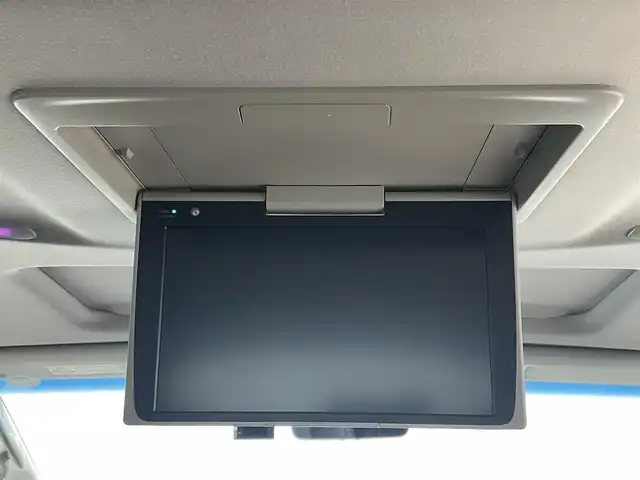トヨタ アルファード S Cパッケージ 岡山県 2021(令3)年 4万km ホワイトパールクリスタルシャイン サンルーフ/１２．１インチフリップダウンモニター/純正９インチディスプレイオーディオ/フルセグTV/Bluetooth/Carplay/CD/DVDプレイヤー/USB接続/100V電源/前後ドライブレコーダー/デジタルインナーミラー/三眼LEDヘッドライト（Auto）/オートハイビーム/レーダークルーズコントロール/ビルトインETC/シートヒーター/エアシート/ステアリングヒーター/衝突軽減ブレーキシステム/両側電動スライドドア/バックカメラ/ブラインドスポットモニター/パワーシート/純正１８インチアルミホイール/オットマン/電動リアゲート