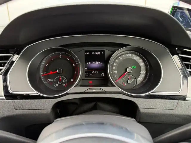 フォルクスワーゲン アルテオン TSI 4モーション Rライン 富山県 2019(令1)年 5.9万km 黒 4WD/純正ナビ/フルセグTV/パワーリアゲート/リアビューカメラ/ビルトインETC2.0/アダプティブクルーズコントロール/パーキングアシスト/オールインセーフティ/・レーンキープアシストシステム/・レーンチェンジアシストシステム/・ハイビームアシスト/・ドライバー疲労検知システム/・パークディスタンスコントロール/・オプティカルパーキングシステム/・リアトラフィックアラート/・プリクラッシュブレーキシステム/IC付ターボ/LEDヘッドランプ/本革巻きステアリング/パドルシフト/ナッパ革シート/前席シートヒーター/運転席パワーシート/純正19インチアルミホイール/キーレスアクセス/禁煙車