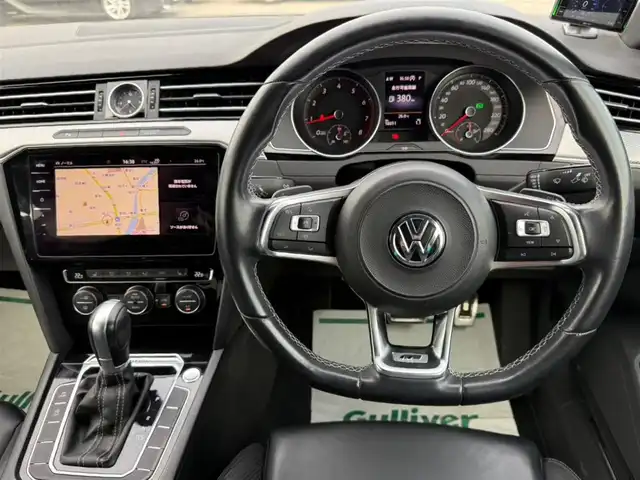 フォルクスワーゲン アルテオン TSI 4モーション Rライン 富山県 2019(令1)年 5.9万km 黒 4WD/純正ナビ/フルセグTV/パワーリアゲート/リアビューカメラ/ビルトインETC2.0/アダプティブクルーズコントロール/パーキングアシスト/オールインセーフティ/・レーンキープアシストシステム/・レーンチェンジアシストシステム/・ハイビームアシスト/・ドライバー疲労検知システム/・パークディスタンスコントロール/・オプティカルパーキングシステム/・リアトラフィックアラート/・プリクラッシュブレーキシステム/IC付ターボ/LEDヘッドランプ/本革巻きステアリング/パドルシフト/ナッパ革シート/前席シートヒーター/運転席パワーシート/純正19インチアルミホイール/キーレスアクセス/禁煙車