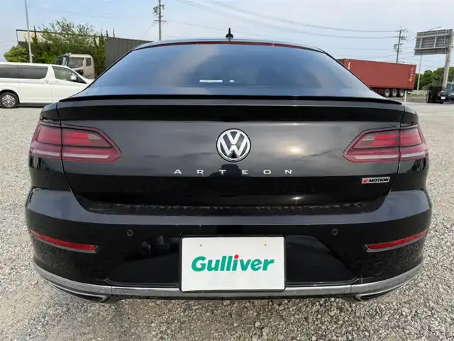 フォルクスワーゲン アルテオン TSI 4モーション Rライン 富山県 2019(令1)年 5.9万km 黒 4WD/純正ナビ/フルセグTV/パワーリアゲート/リアビューカメラ/ビルトインETC2.0/アダプティブクルーズコントロール/パーキングアシスト/オールインセーフティ/・レーンキープアシストシステム/・レーンチェンジアシストシステム/・ハイビームアシスト/・ドライバー疲労検知システム/・パークディスタンスコントロール/・オプティカルパーキングシステム/・リアトラフィックアラート/・プリクラッシュブレーキシステム/IC付ターボ/LEDヘッドランプ/本革巻きステアリング/パドルシフト/ナッパ革シート/前席シートヒーター/運転席パワーシート/純正19インチアルミホイール/キーレスアクセス/禁煙車