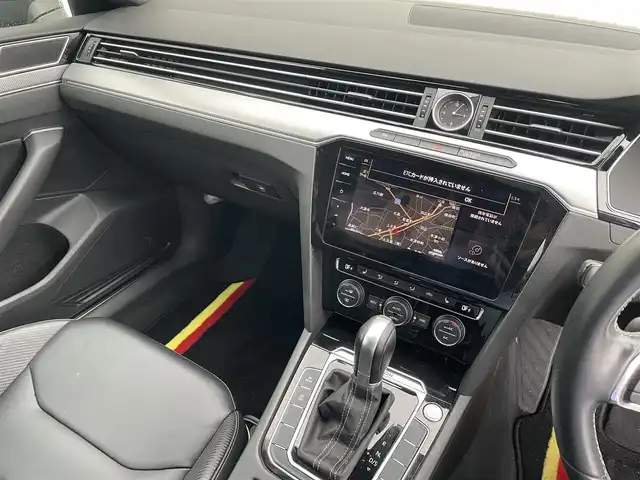 フォルクスワーゲン アルテオン TSI 4モーション Rライン 富山県 2019(令1)年 5.9万km 黒 4WD/純正ナビ/フルセグTV/パワーリアゲート/リアビューカメラ/ビルトインETC2.0/アダプティブクルーズコントロール/パーキングアシスト/オールインセーフティ/・レーンキープアシストシステム/・レーンチェンジアシストシステム/・ハイビームアシスト/・ドライバー疲労検知システム/・パークディスタンスコントロール/・オプティカルパーキングシステム/・リアトラフィックアラート/・プリクラッシュブレーキシステム/IC付ターボ/LEDヘッドランプ/本革巻きステアリング/パドルシフト/ナッパ革シート/前席シートヒーター/運転席パワーシート/純正19インチアルミホイール/キーレスアクセス/禁煙車