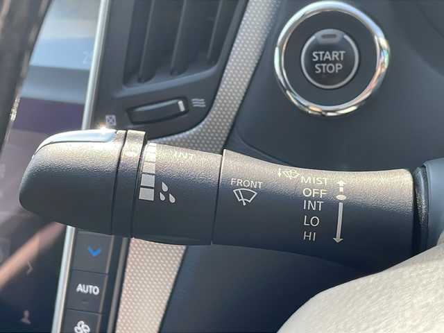 日産 スカイライン ハイブリッド 350GT FOUR Type P 青森県 2014(平26)年 9.2万km クリスタルホワイトパール 4WD/純正SDナビ・フルセグTV/CD・DVD・Bluetooth・USB/アラウンドビューモニター/黒レザーシート/前席パワーシート・ヒーター/エマージェンシーブレーキ/追従クルーズコントロール/アクティブレーンコントロール/ブラインドスポットワーニング/前後ソナー/純正エンジンスターター/ビルトインETC/LEDヘッドライト/LEDフォグランプ/17インチアルミ/スマートキー/プッシュスタート
