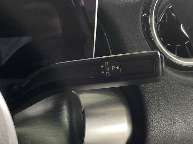 メルセデス・ベンツ ＧＬＢ２００ｄ AMGライン 福岡県 2020(令2)年 4.4万km ポーラホワイト 10.25インチナビゲーション/フルセグテレビ/全方位カメラ/BT USB/レーダーセーフティパッケージ/パワーシート/メモリーシート/シートヒーター/ステアリングスイッチ/スマートキー/デジタルインナーミラー/パワーバックドア/LEDヘッドライト/パトルシフト/ETC2.0