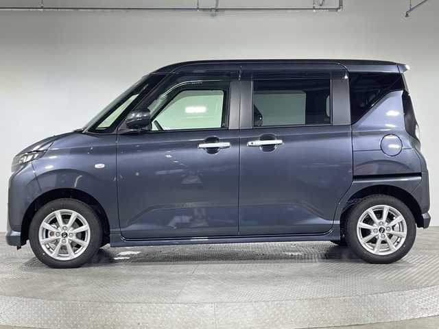 ダイハツ ムーヴ G 神奈川県 2025(令7)年 0.1万km未満 クロムグレーメタリック 届出済未使用車/9型ディスプレイオーディオ /全方位ビューカメラ/スマートパノラマパーキングパック＆純正ナビ装着用アップグレードパック付 /両側電動スライドドア/衝突軽減ブレーキ/パーキングアシスト/アイドリングストップ/リアセンサー/オートハイビーム/ステアリングスイッチ/置くだけ充電/電子パーキング・オートホールド/プッシュスタート/スマートキー/純正サイドシル・リアスポイラー/純正14インチアルミホイール/取説　保証書/スペアキー