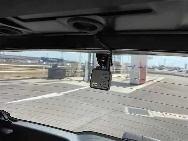 トヨタ アクア Z 佐賀県 2022(令4)年 1.7万km ブラックマイカ 純正10.5型ディスプレイオーディオ　/・USB BT AM FM/・Apple Car Play/Android Auto/バックカメラ /ETC/ミラー一体型ドライブレコーダー/革巻きステアリング/・ステアリングリモコン/スマートキー/・スペアキー×1本/LEDヘッドライト/・オートマチックハイビーム/純正15インチアルミホイール/純正フロアマット/トヨタセーフティセンス/・レーントレーシングアシスト【LTA】/・プリクラッシュセーフティ【PCS】/・クリアランスソナー/・パーキングサポートブレーキ【PKSB】/・ロードサインアシスト【RSA】