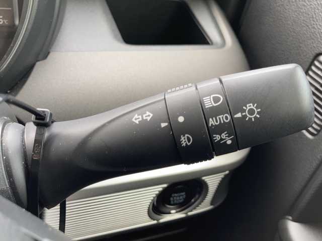 スズキ スペーシア ギア HYBRID XZ 岐阜県 2022(令4)年 1.5万km デニムブルー ガンメタリック 2トーン 登録時走行距離：14381km/ワンオーナー/純正9インチナビ/フルセグテレビ・BT/全方位カメラ/前後コーナーセンサー/クルーズコントロール追従付き/前後ドライブレコーダー/前席シートヒーター/両側パワースライドドア/オートライト/フォグランプ/純正14インチアルミホイール/純正フロアマット