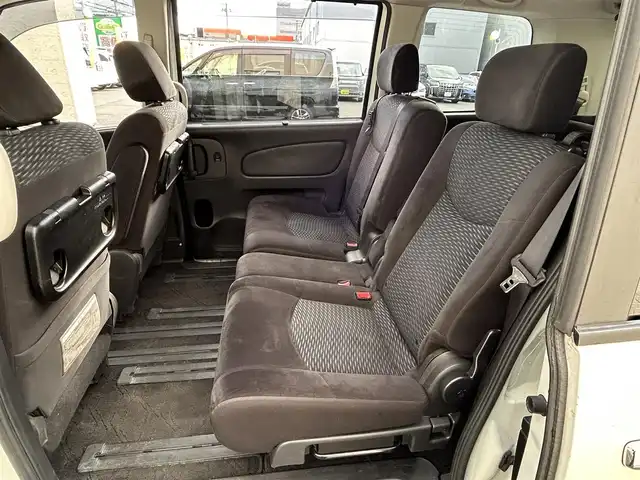 日産 セレナ 20X Sハイブリッド 大阪府 2014(平26)年 9万km ブリリアントホワイトパール 純正SDナビ/（CD・TV）/バックカメラ/衝突軽減防止システム/前後コーナーセンサー/レーンキープアシスト/両側パワースライドドア/純正ホイールキャップ/ビルトインETC/前後ドライブレコーダー