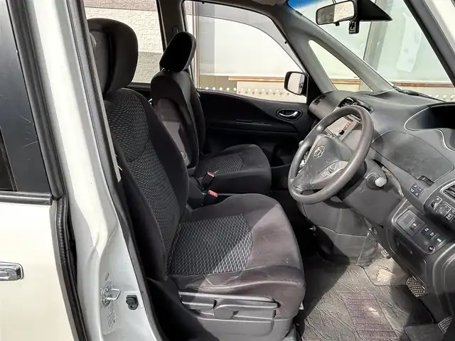 日産 セレナ 20X Sハイブリッド 大阪府 2014(平26)年 9万km ブリリアントホワイトパール 純正SDナビ/（CD・TV）/バックカメラ/衝突軽減防止システム/前後コーナーセンサー/レーンキープアシスト/両側パワースライドドア/純正ホイールキャップ/ビルトインETC/前後ドライブレコーダー