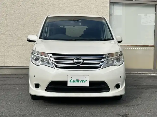 日産 セレナ 20X Sハイブリッド 大阪府 2014(平26)年 9万km ブリリアントホワイトパール 純正SDナビ/（CD・TV）/バックカメラ/衝突軽減防止システム/前後コーナーセンサー/レーンキープアシスト/両側パワースライドドア/純正ホイールキャップ/ビルトインETC/前後ドライブレコーダー