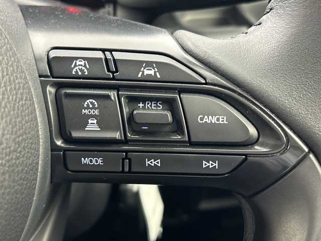 トヨタ シエンタ Z 三重県 2023(令5)年 2.5万km ブラック 禁煙車/純正7インチディスプレイオーディオ/・AppleCarPray/AndroidAuto/USB/Bluetooth/フルセグ/アラウンドビューモニター/ブラインドスポットモニター/純正ETC/社外前後ドライブレコーダー/オートハイビーム/両側パワースライドドア/コーナーセンサー