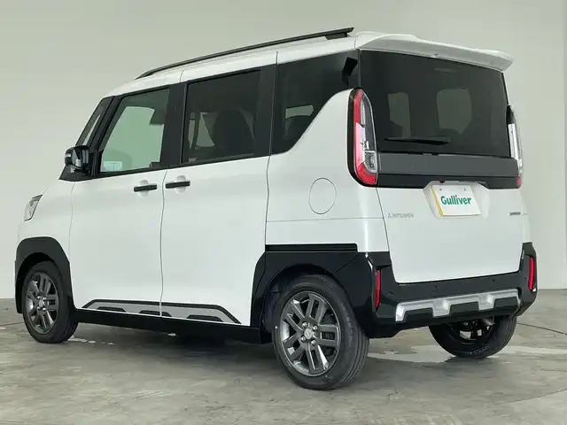 三菱 デリカミニ T プレミアム 三重県 2025(令7)年 0.1千km 白Ⅱ /届出済未使用車//純正ディスプレイオーディオ//AppleCarPray/AndroidAuto/iPod/Bluetooth/AM/FM/USB//前席シートヒーター//ステアリングヒーター//デジタルインナーミラー//レーダークルーズコントロール//ハンズフリースライドドア//パドルシフト//両側パワースライドドア//電動パーキング//純正15インチAW