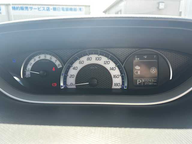 スズキ ソリオ バンディット HV MV Dカメラ ブレーキS 福島県 2016(平28)年 2.2万km ピュアホワイトP 純正SDナビ【CN-R302WZ】/【AM/FM/USB/HDMI/CD/DVD】/フルセグテレビ/バックカメラ/本革巻きステアリング/ステアリングスイッチ/プッシュアップスタート/運転席シートヒーター/ワンオーナー/クルーズコントロール/両側パワースライドドア/安全装備/・デユアルカメラブレーキサポート/・車線維持支援機能/・車線逸脱機能/・ふらつき警報フルオートエアコン/LEDオートライト/フォグランプ/純正フロアマット/15インチ純正アルミホイール/電動格納ウインカーミラー/ドアバイザー/スマートキー/取扱説明書/保証書