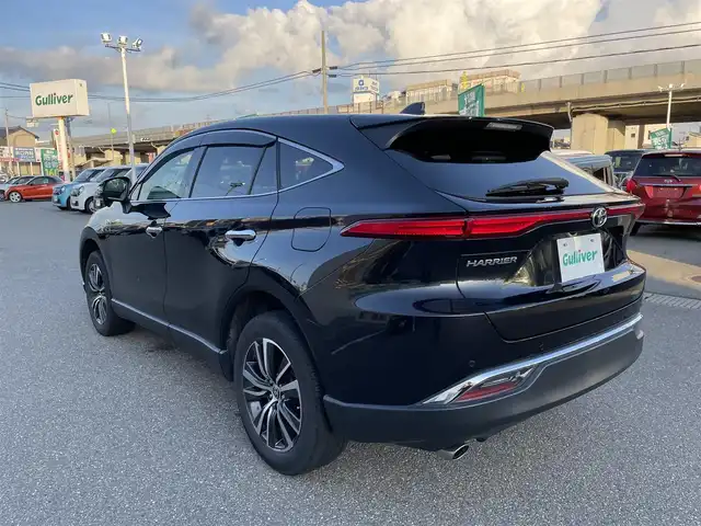 トヨタ ハリアー G 石川県 2020(令2)年 6.3万km プレシャスブラックパール 純正8型ディスプレイオーディオ/フルセグTV/ナビ/バックモニター/LEDヘッドライト/ビルトインETC/純正アルミホイール/パワーバックドア/ブラインドスポットモニター/デジタルミラー/ハーフレザーシート/トヨタセーフティセンス/レーダークルーズ/オートエアコン/オートライト/スマートキー/プッシュスタート