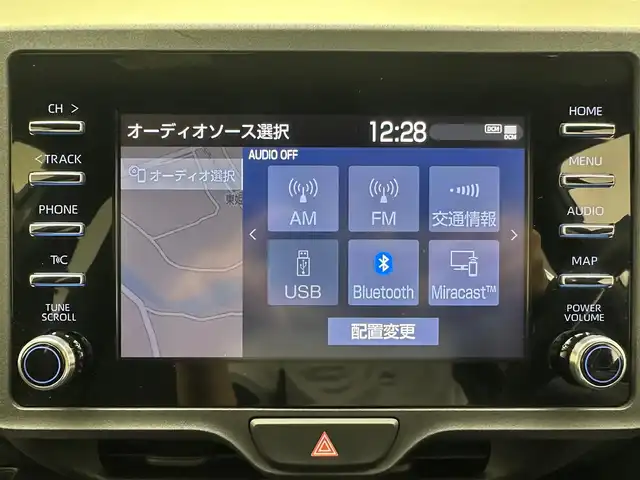 トヨタ ヤリス X 兵庫県 2020(令2)年 4.7万km スーパーホワイトⅡ トヨタセーフティセンス/純正メモリーナビBT＆USB再生可/Miracast/バックカメラ/ビルトインETC/オートライト＆ハイビーム/ヘッドライトレベライザー/コーナーセンサー/社外フロアマット/スマーキー/プッシュスタート/W＆サイド＆カーテンエアバック