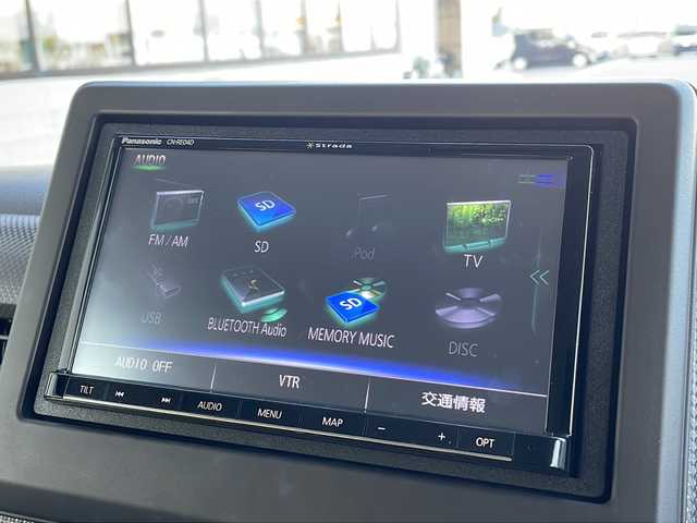 ホンダ Ｎ ＢＯＸ G ホンダセンシング 島根県 2018(平30)年 1.7万km クリスタルブラックパール 社外ナビ（CN-RE04D）/フルセグTV/Bluetooth接続/ドライブレコーダー/両側スライドドア/バックカメラ/衝突軽減ブレーキ/プッシュスタート/スマートキー/レーンキープアシスト/ETC