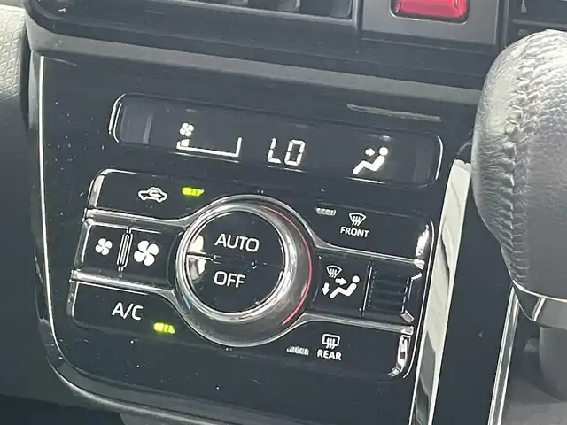 ダイハツ タント カスタム RS 滋賀県 2019(令1)年 5.8万km レーザーブルークリスタルシャイン 純正９インチナビ/(CD/DVD/USB/Bluetooth/フルセグTV/USB)/全方位カメラ/ETC/ドライブレコーダー/レーダークルーズコントロール/クリアランスソナー/両側パワースライドドア/ハーフレザーシート/シートヒーター/衝突軽減ブレーキ/ステアリングスイッチ/LEDヘッドライト/オートライト/オートハイビーム