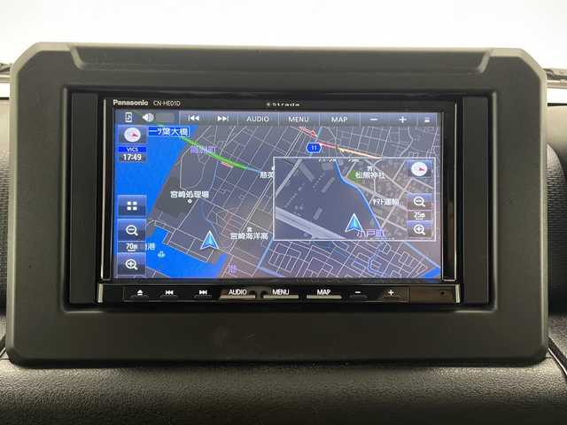 スズキ ジムニー XC 宮崎県 2022(令4)年 3.9万km ジャングルグリーン 禁煙車/衝突被害軽減ブレーキ/社外ナビTV/（ストラーダ/CN-HE01D/CD/Bluetooth/フルセグTV)/社外バックカメラ/社外ETC/社外前後ドライブレコーダー/純正16インチアルミ/純正セキュリティアラーム/純正シートカバー/純正LEDオートライト/純正フォグ/純正フロアマット/クルーズコントロール/オートマチックハイビーム/レーンディパーチャーアラート/ダウンヒルアシストコントロール/前席シートヒーター/オートエアコン/本革巻ハンドル/スマートキー/プッシュエンジンスタート/新車時保証書/取扱い説明書