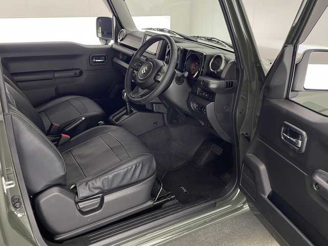 スズキ ジムニー XC 宮崎県 2022(令4)年 3.9万km ジャングルグリーン 禁煙車/衝突被害軽減ブレーキ/社外ナビTV/（ストラーダ/CN-HE01D/CD/Bluetooth/フルセグTV)/社外バックカメラ/社外ETC/社外前後ドライブレコーダー/純正16インチアルミ/純正セキュリティアラーム/純正シートカバー/純正LEDオートライト/純正フォグ/純正フロアマット/クルーズコントロール/オートマチックハイビーム/レーンディパーチャーアラート/ダウンヒルアシストコントロール/前席シートヒーター/オートエアコン/本革巻ハンドル/スマートキー/プッシュエンジンスタート/新車時保証書/取扱い説明書