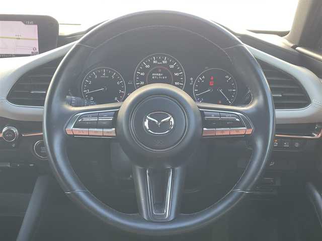 マツダ マツダ３ファストバック 15S 100周年特別記念車 群馬県 2020(令2)年 4.8万km ソウルレッドクリスタルM ワンオーナー/純正SDナビ/（フルセグTV/AM/FM/Bluetooth/CD/DVD/USB// HDMI）/プレミアムサウンド(BOSE)/i-ACTIVSENSE/・衝突ブレーキ/・レーンキープ/・ブラインドスポットモニター/・オートクルーズコントロール/360°カメラ/Wエアバッグ/プッシュスタート/アイドリングストップ/電子パーキングブレーキ/ブレーキオートホールド/D席シートメモリー付きパワーシート/D+N席シートヒーター/パドルシフト/ステアリングスイッチ/ステアリングヒーター/スポーツモード/オートライト/LEDヘッドライト/オートハイビーム/コーナーセンサー/純正18インチアルミホイール/純正フロアマット/純正ETC/スペアキー×1/新車保証書/取扱説明書/記録簿