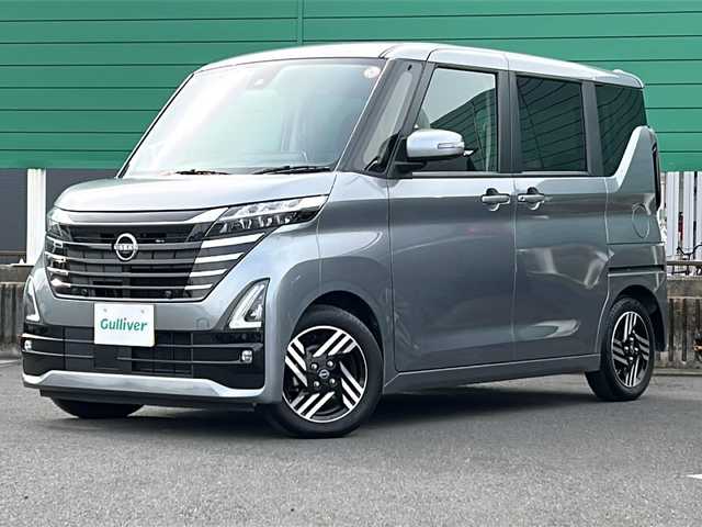 日産 ルークス ハイウェイスター X 千葉県 2024(令6)年 2.3万km チタニウムグレーメタリック 純正ナビ/Bluetooth搭載/フルセグTV/全方位カメラ/バックカメラ/フロントカメラ/サイドカメラ/AAC/片側パワースライドドア/純正14インチアルミホイール/純正フロアマット/LEDヘッドライト/オートライト/ビルトインETC/スマートキー