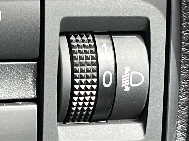 日産 ルークス ハイウェイスター X 千葉県 2024(令6)年 2.3万km チタニウムグレーメタリック 純正ナビ/Bluetooth搭載/フルセグTV/全方位カメラ/バックカメラ/フロントカメラ/サイドカメラ/AAC/片側パワースライドドア/純正14インチアルミホイール/純正フロアマット/LEDヘッドライト/オートライト/ビルトインETC/スマートキー