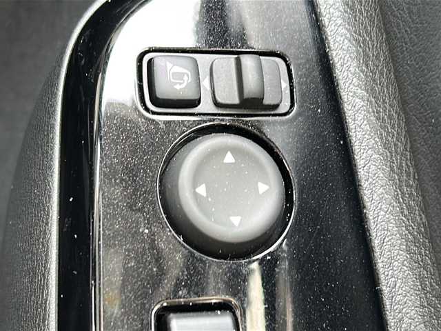 日産 ルークス ハイウェイスター X 千葉県 2024(令6)年 2.3万km チタニウムグレーメタリック 純正ナビ/Bluetooth搭載/フルセグTV/全方位カメラ/バックカメラ/フロントカメラ/サイドカメラ/AAC/片側パワースライドドア/純正14インチアルミホイール/純正フロアマット/LEDヘッドライト/オートライト/ビルトインETC/スマートキー