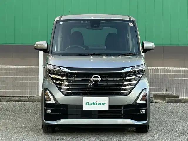 日産 ルークス ハイウェイスター X 千葉県 2024(令6)年 2.3万km チタニウムグレーメタリック 純正メーカーナビMM223D-Le/フルセグTV/アラウンドビューモニター/片側パワースライドドア/エマージェンシーブレーキ/車線逸脱警報/先行車発進お知らせ/コーナーセンサー/ビルトインETC/スペアキー１本/社外ＡＷ付きスタッドレスタイヤ/ドライブレコーダー前方・車内/ウインカーミラー/純正フロアマット/LEDヘッドライト/オートライト