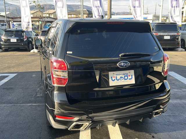 スバル フォレスター 2．0XT 長野県 2013(平25)年 7.5万km クリスタルブラックシリカ