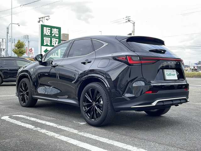 レクサス ＮＸ 350h Fスポーツ 徳島県 2023(令5)年 3.1万km グラファイトブラックガラスフレーク 純正ナビ/(AM.FM.BT.フルセグ.カープレイ)/3眼ヘッドライト/デジタルインナーミラー/全周囲カメラ/純正20インチアルミ/ステアリングヒーター/前席シートヒーター/前席エアシート/レーダークルコン/ドラレコ/パワーバッグドア