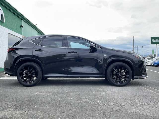 レクサス ＮＸ 350h Fスポーツ 徳島県 2023(令5)年 3.1万km グラファイトブラックガラスフレーク 純正ナビ/(AM.FM.BT.フルセグ.カープレイ)/3眼ヘッドライト/デジタルインナーミラー/全周囲カメラ/純正20インチアルミ/ステアリングヒーター/前席シートヒーター/前席エアシート/レーダークルコン/ドラレコ/パワーバッグドア