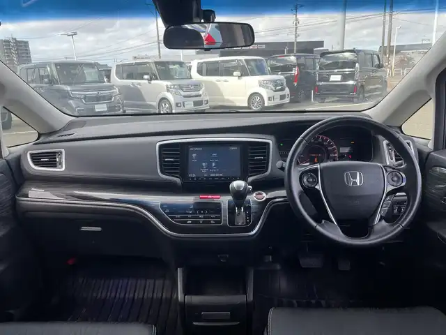 ホンダ オデッセイ アブソルート EX 新潟県 2014(平26)年 7.1万km クリスタルブラックパール 純正8インチナビ：VXM-155VFEi/（CD/DVD/FM/AM/Bluetooth）/フルセグTV/衝突軽減ブレーキ(CTBA)/両側電動スライドドア/バックカメラ/LEDヘッドライト/ハーフレザーシート/パワーシート/スペアキー×1/プッシュスタート/ビルトインETC/フォグランプ/シガーソケット/電動格納ミラー