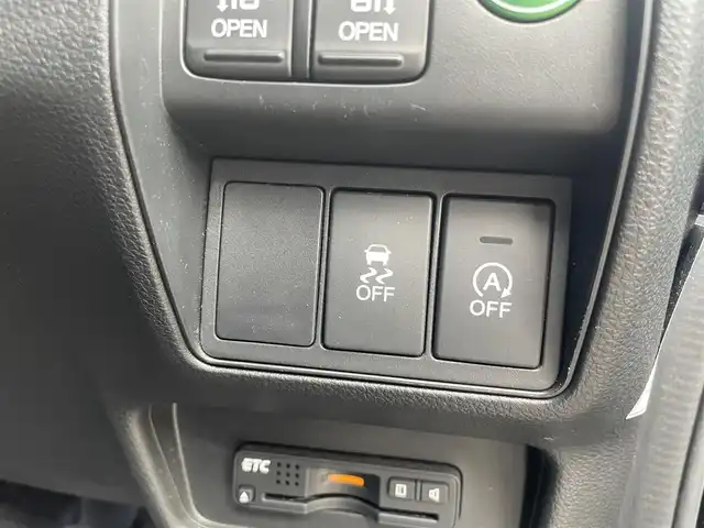 ホンダ オデッセイ アブソルート EX 新潟県 2014(平26)年 7.1万km クリスタルブラックパール 純正8インチナビ：VXM-155VFEi/（CD/DVD/FM/AM/Bluetooth）/フルセグTV/衝突軽減ブレーキ(CTBA)/両側電動スライドドア/バックカメラ/LEDヘッドライト/ハーフレザーシート/パワーシート/スペアキー×1/プッシュスタート/ビルトインETC/フォグランプ/シガーソケット/電動格納ミラー