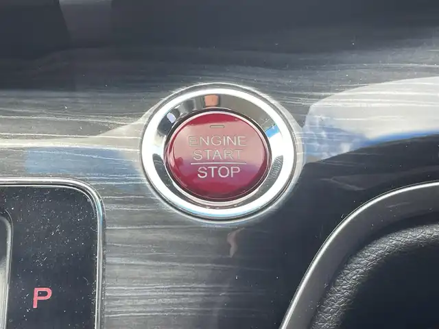 ホンダ オデッセイ アブソルート EX 新潟県 2014(平26)年 7.1万km クリスタルブラックパール 純正8インチナビ：VXM-155VFEi/（CD/DVD/FM/AM/Bluetooth）/フルセグTV/衝突軽減ブレーキ(CTBA)/両側電動スライドドア/バックカメラ/LEDヘッドライト/ハーフレザーシート/パワーシート/スペアキー×1/プッシュスタート/ビルトインETC/フォグランプ/シガーソケット/電動格納ミラー