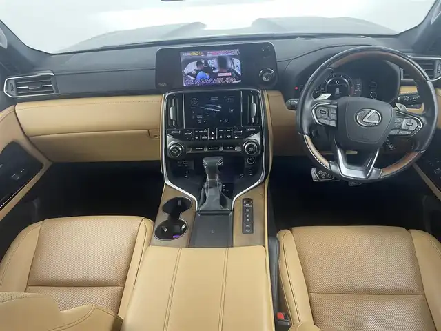 レクサス ＬＸ 600 熊本県 2023(令5)年 3.4万km グラファイトブラックガラスフレーク 禁煙車/サンルーフ/モデリスタエアロ（フロント・サイド・リア）/衝突被害軽減ブレーキ/レーンキープアシスト/純正ナビ/AM/FM/USB/フルセグTV/Bluetooth/AppleCarPlay/ レザーシート/パワーシートD/N/シートメモリー/シートヒーター全席/エアシート全席/全席独立オートエアコン/追従式クルーズコントロール/エアーサスペンション/ヘッドアップディスプレイ/ウッドコンビ本革巻きステアリング/指紋認証セキュリティー/ステアリングリモコン/パドルシフト/オートブレーキホールド/コンソールクールボックス/ブラインドスポットモニター/ステアリングヒーター/置くだけ充電/ビルトインETC2.0/床下透過機能/アンビエンスライト/MarkLevinsonスピーカー/TWS22インチアルミホイール/LEDヘッドライト/カーテンエアバッグ/トノカバー/スマートキー/スペアキー、カードキー/保証書/取扱説明書