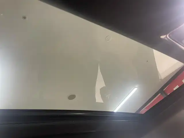 レクサス ＬＸ 600 熊本県 2023(令5)年 3.4万km グラファイトブラックガラスフレーク 禁煙車/サンルーフ/モデリスタエアロ（フロント・サイド・リア）/衝突被害軽減ブレーキ/レーンキープアシスト/純正ナビ/AM/FM/USB/フルセグTV/Bluetooth/AppleCarPlay/ レザーシート/パワーシートD/N/シートメモリー/シートヒーター全席/エアシート全席/全席独立オートエアコン/追従式クルーズコントロール/エアーサスペンション/ヘッドアップディスプレイ/ウッドコンビ本革巻きステアリング/指紋認証セキュリティー/ステアリングリモコン/パドルシフト/オートブレーキホールド/コンソールクールボックス/ブラインドスポットモニター/ステアリングヒーター/置くだけ充電/ビルトインETC2.0/床下透過機能/アンビエンスライト/MarkLevinsonスピーカー/TWS22インチアルミホイール/LEDヘッドライト/カーテンエアバッグ/トノカバー/スマートキー/スペアキー、カードキー/保証書/取扱説明書