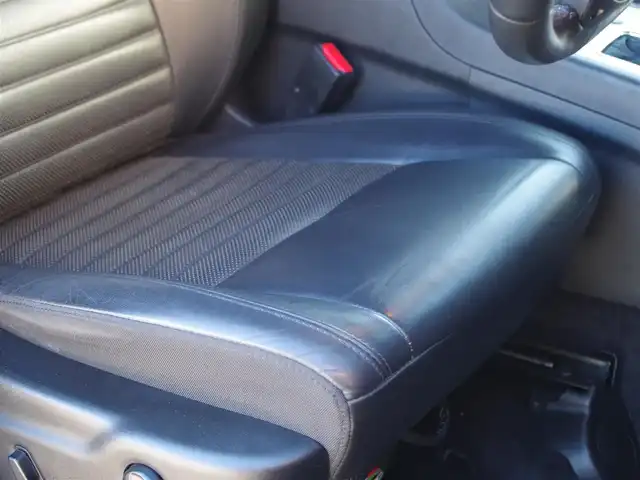 クライスラー・ジープ ジープ グランドチェロキー スターリングエディション 埼玉県 2018(平30)年 6.9万km ダイヤモンドブラッククリスタル 125/110台限定車/ブラックレザーシート/アダプティブクルーズコントロール/デュアルペインパノラミックサンルーフ/CarPlay /ブラインドスポットモニタ- /バック/フロント/左サイドカメラ/Uconnectナビ /ETC /フルセグTV /専用20インチAW /シルバ-ル-フレ-ル/シートヒーター/ステアリングヒーター/エアサス