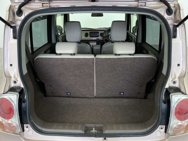 スズキ ラパン ショコラ X 鹿児島県 2014(平26)年 6.5万km シャンパンピンクPM 純正ナビ/(BT/AM/FM/ワンセグTV)/前方ドライブレコーダー/バックカメラ/レザーシート/アイドリングストップ/革巻きステアリング/ウィンカーミラー/ベンチシート/純正フロアマット/オートライト