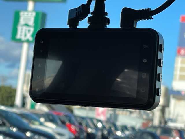 三菱 デリカＤ：５ ジャスパー 茨城県 2018(平30)年 9.4万km ディープシーグリーンメタリック/アイガーグレーメタリック アルパイン製ナビ　/-BT/AM/FM/CD/iPod/アルパイン製フリップダウンモニター　/両側パワースライドドア　/バックカメラ　/クルーズコントロール　/ハーフレザーシート　/D席N席シートヒーター　/D席パワーシート/ドライブレコーダー前後　/パドルシフト　/プッシュスタート　