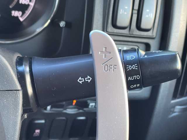 三菱 デリカＤ：５ ジャスパー 茨城県 2018(平30)年 9.4万km ディープシーグリーンメタリック/アイガーグレーメタリック アルパイン製ナビ　/-BT/AM/FM/CD/iPod/アルパイン製フリップダウンモニター　/両側パワースライドドア　/バックカメラ　/クルーズコントロール　/ハーフレザーシート　/D席N席シートヒーター　/D席パワーシート/ドライブレコーダー前後　/パドルシフト　/プッシュスタート　