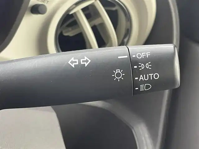 ホンダ Ｎ ＯＮＥ スタンダード･L ホワイトクラッシースタイル 茨城県 2019(平31)年 2万km ピーチブロッサムパール 純正メモリナビ&フルセグTV&CD&DVD&USB&BT/衝突軽減ブレーキ/アイドリングストップ/純正前方ドライブレコーダー/前席シートヒーター/ステアリングスイッチ/ベンチシート/バックカメラ/ビルトインETC/LEDヘッドライト/オートライト/電動格納ミラー/ウィンカーミラー/純正ホイールキャップ装着/純正フロアマット/純正ドアバイザー/プッシュスタート/スマートキー