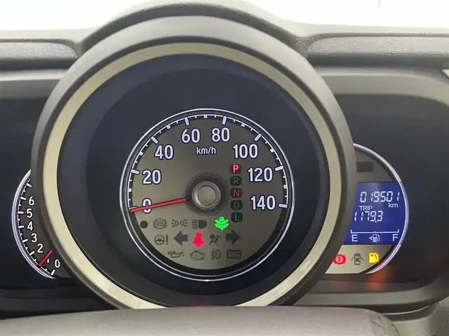 ホンダ Ｎ ＯＮＥ スタンダード･L ホワイトクラッシースタイル 茨城県 2019(平31)年 2万km ピーチブロッサムパール 純正メモリナビ&フルセグTV&CD&DVD&USB&BT/衝突軽減ブレーキ/アイドリングストップ/純正前方ドライブレコーダー/前席シートヒーター/ステアリングスイッチ/ベンチシート/バックカメラ/ビルトインETC/LEDヘッドライト/オートライト/電動格納ミラー/ウィンカーミラー/純正ホイールキャップ装着/純正フロアマット/純正ドアバイザー/プッシュスタート/スマートキー